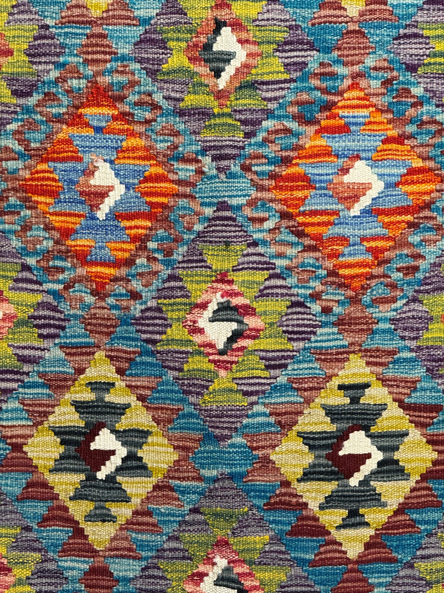 Nomad Glow El Dokuma Kilim – Geniş Ölçekli Geometrik Desenli Renkli Otantik Kilim (1.74 x 2.49 m) | NG-0035
