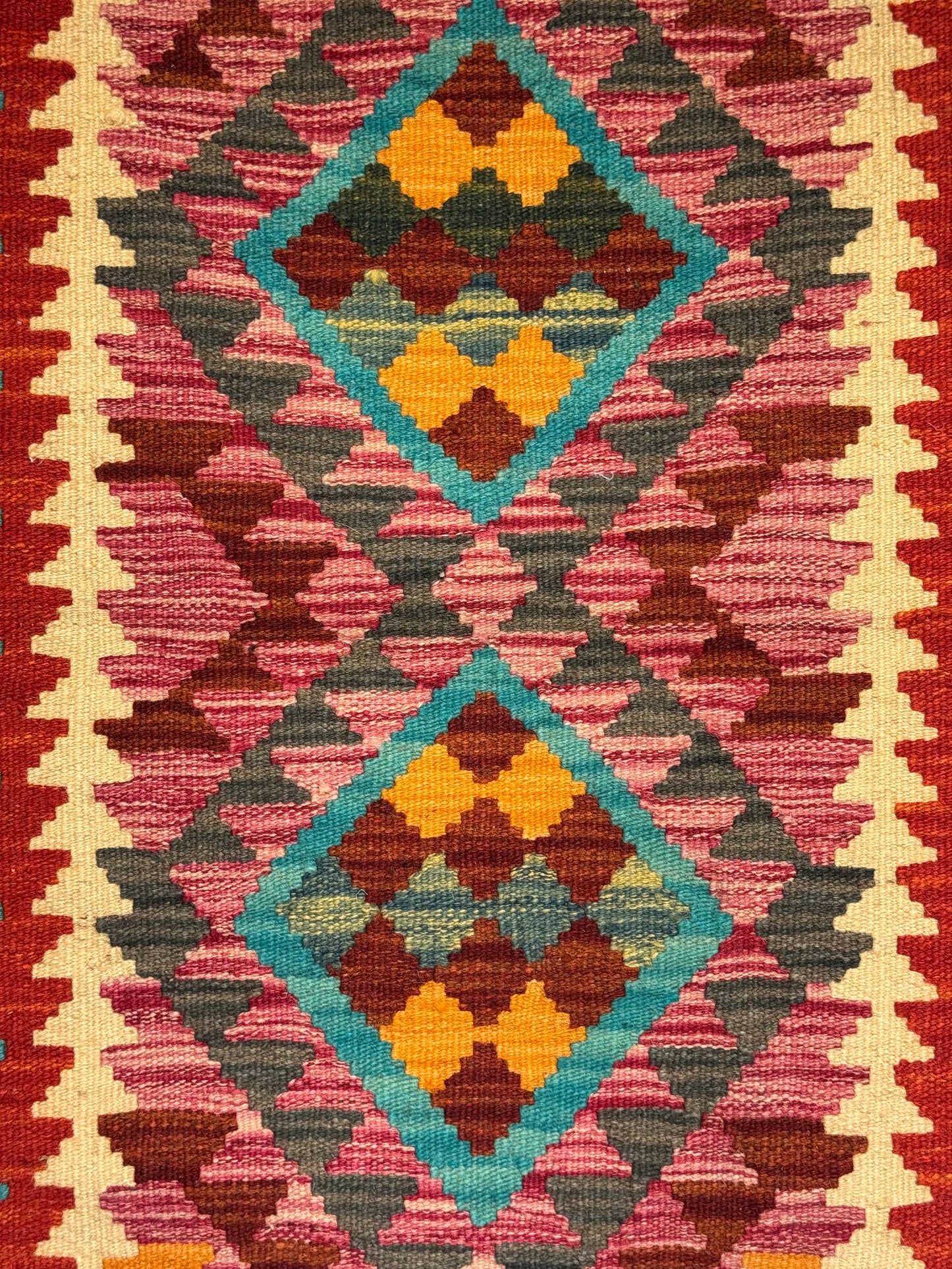 El Dokuma Kırmızı-Turkuaz Küçük Kilim – Etnik Desenli Dekoratif Otantik Halı (0.61 x 0.94 m) | Nomad Glow Serisi NG-0007