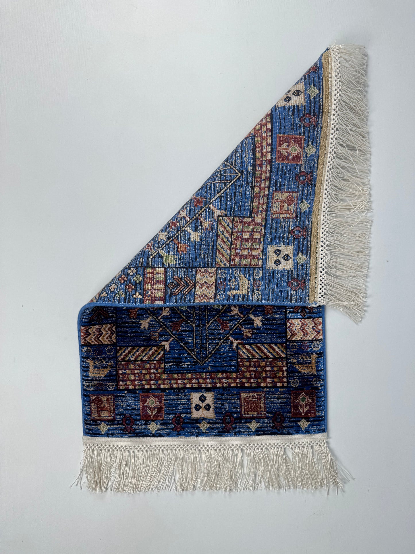 Silken Echo İpeksi Dokuma Halı – Lacivert Zeminli Geometrik ve Çiçek Motifli Küçük Halı (0.40 x 0.60 m) | SE-0037