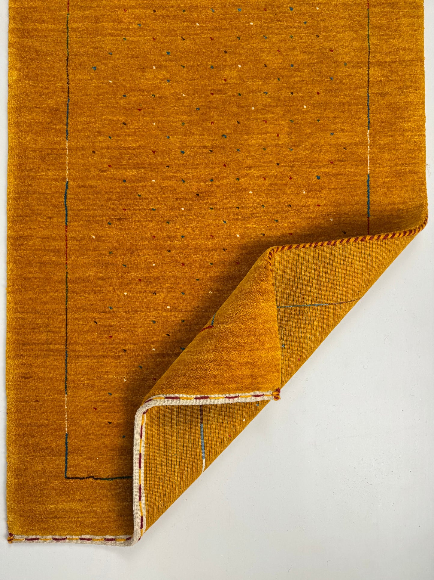 Color Loom El Dokuma Halı CL-0008 | Sarı Minimalist Motifli El Yapımı Türk Halısı, Modern Vintage Dekoratif Kilim