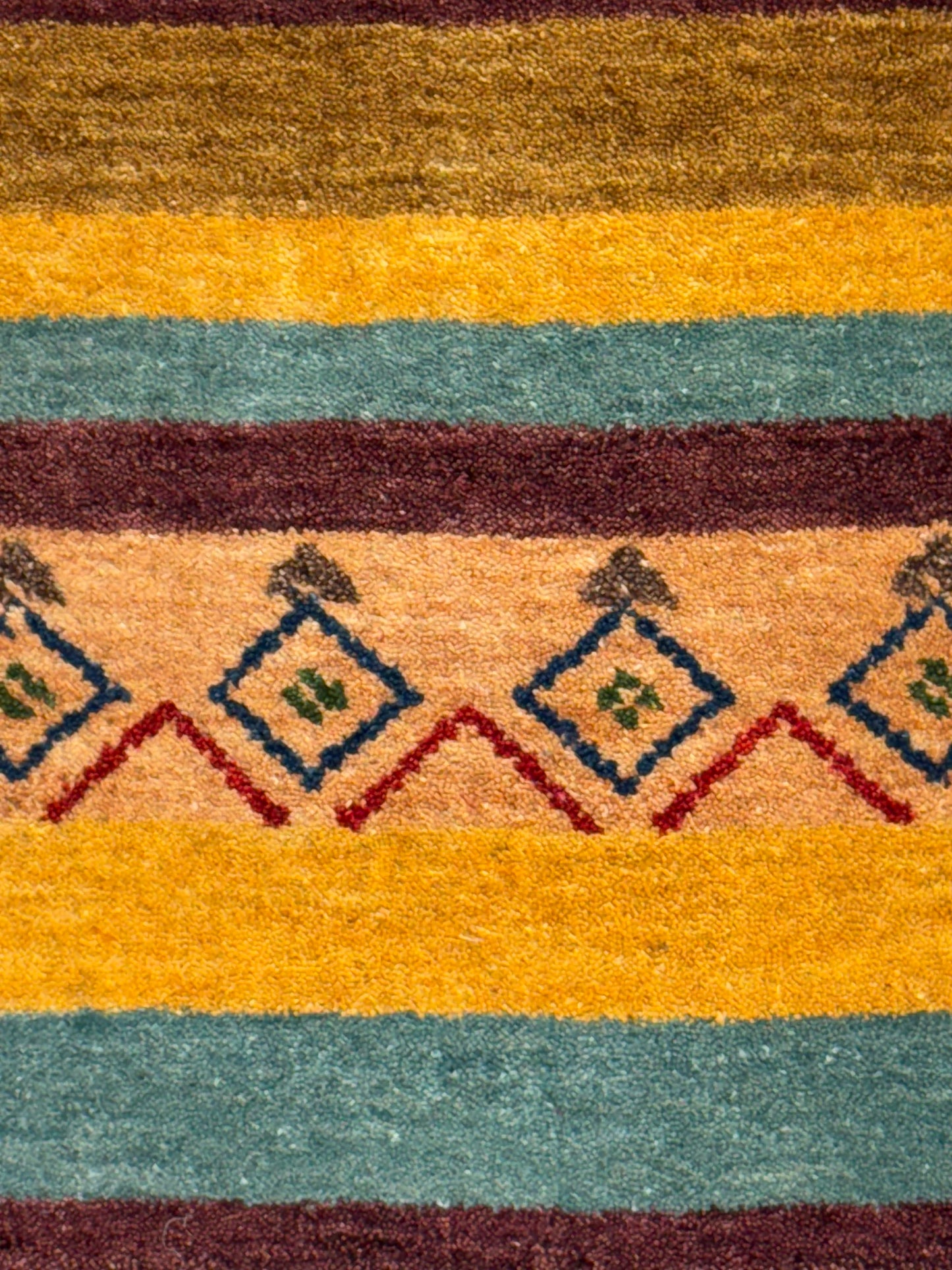 Color Loom El Dokuma Halı CL-0001 | Renkli Bohem ve Etnik Desenli Türk Halısı, El Yapımı Dekoratif Kilim, Modern Vintage Halı