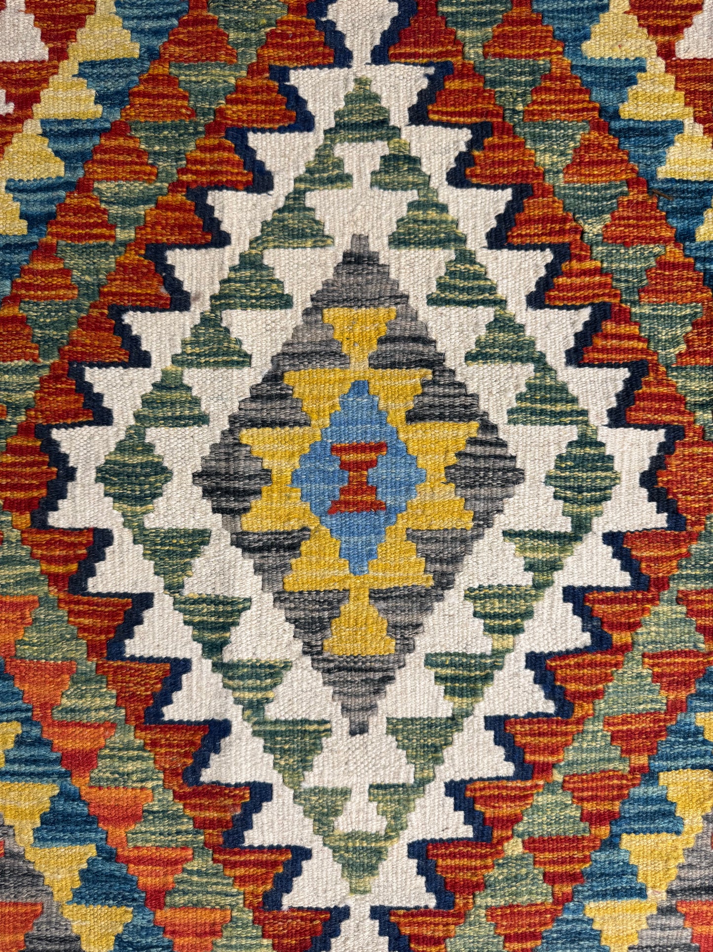 Nomad Glow El Dokuma Kilim – Canlı Renkli Geometrik ve Etnik Desenli Otantik Kilim (0.80 x 2.59 m) | NG-0028