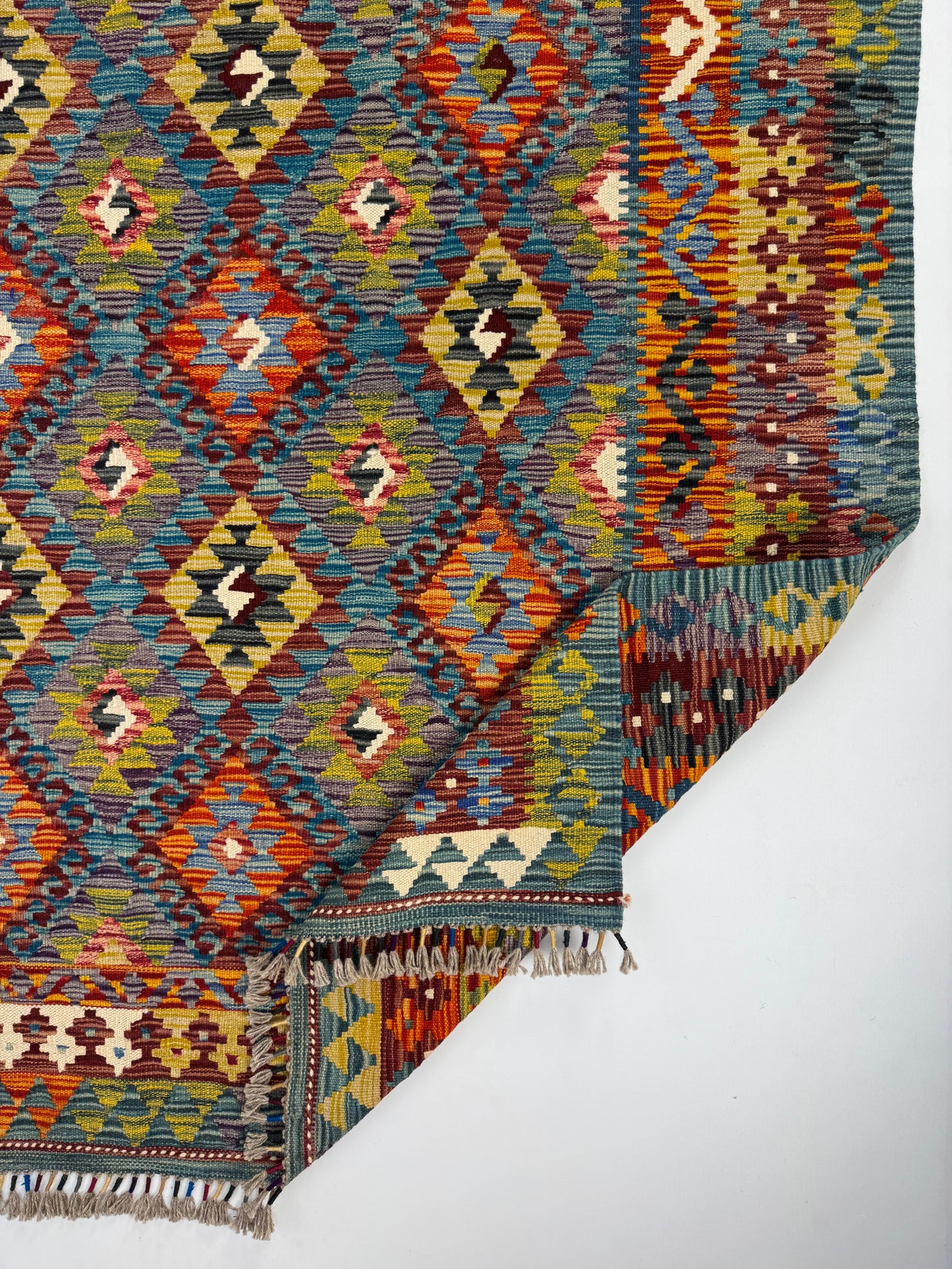 Nomad Glow El Dokuma Kilim – Geniş Ölçekli Geometrik Desenli Renkli Otantik Kilim (1.74 x 2.49 m) | NG-0035