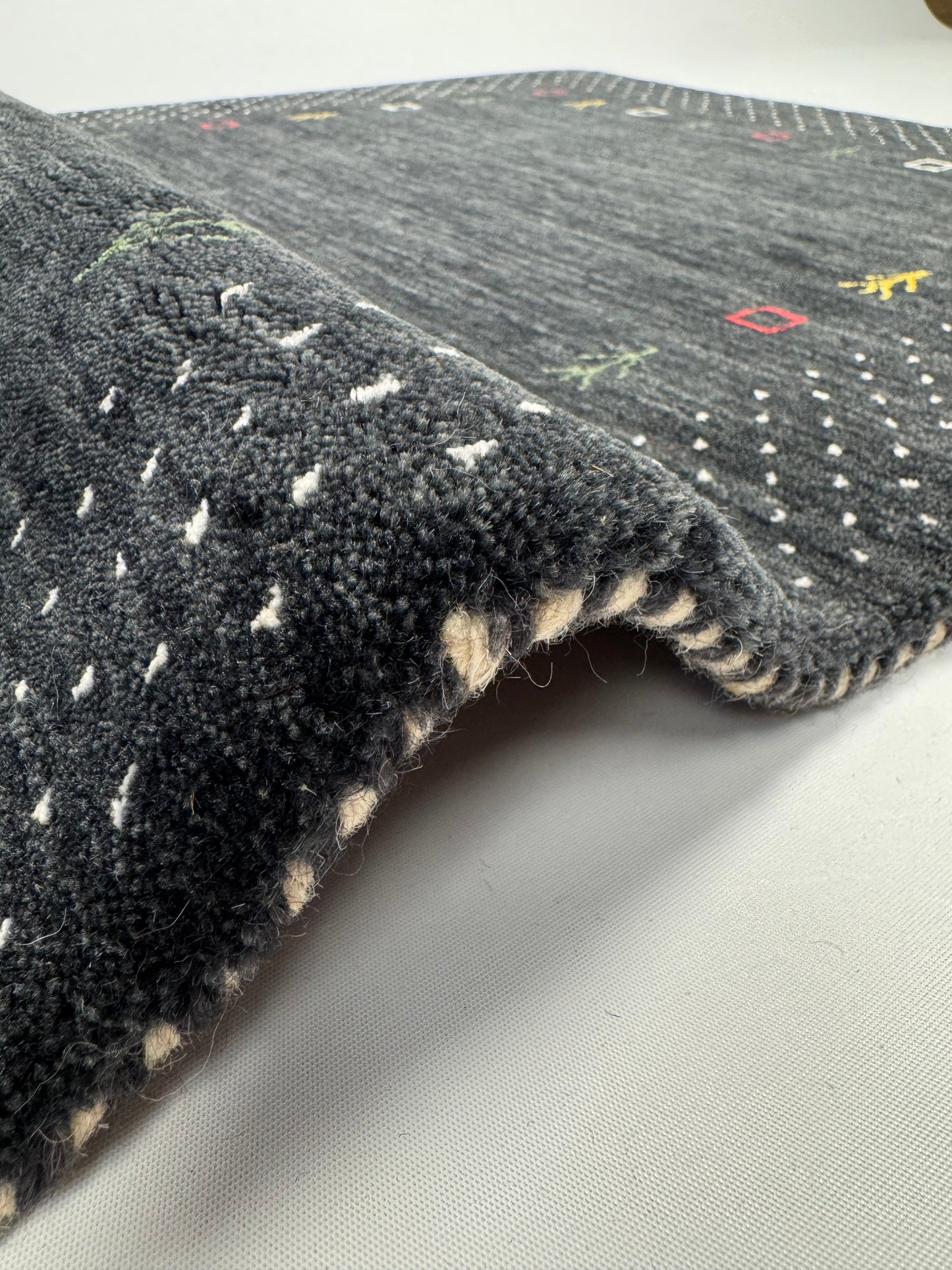 Color Loom El Dokuma Halı CL-0019 | Gri Motifli El Yapımı Türk Halısı, Modern Vintage Dekoratif Kilim