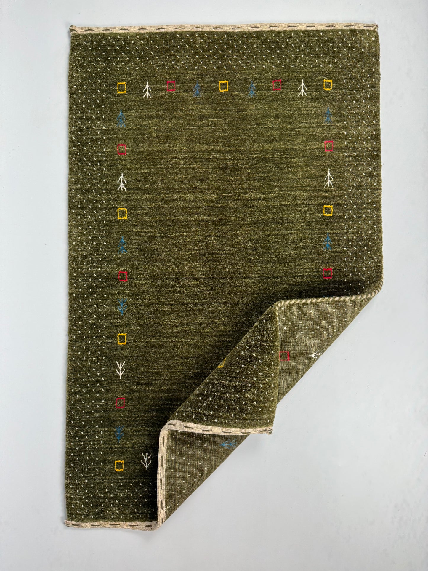 Color Loom El Dokuma Halı CL-0013 | Yeşil Motifli El Yapımı Türk Halısı, Modern Vintage Dekoratif Kilim