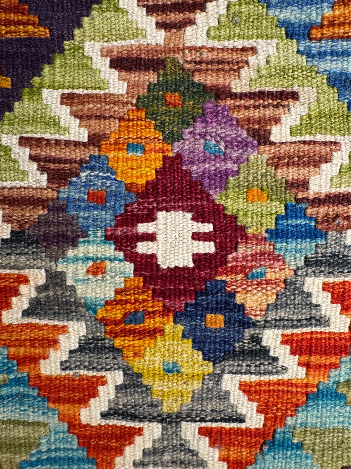 Nomad Glow El Dokuma Kilim – Çok Renkli Geometrik Desenli Otantik Kilim (0.56 x 0.90 m) | NG-0017