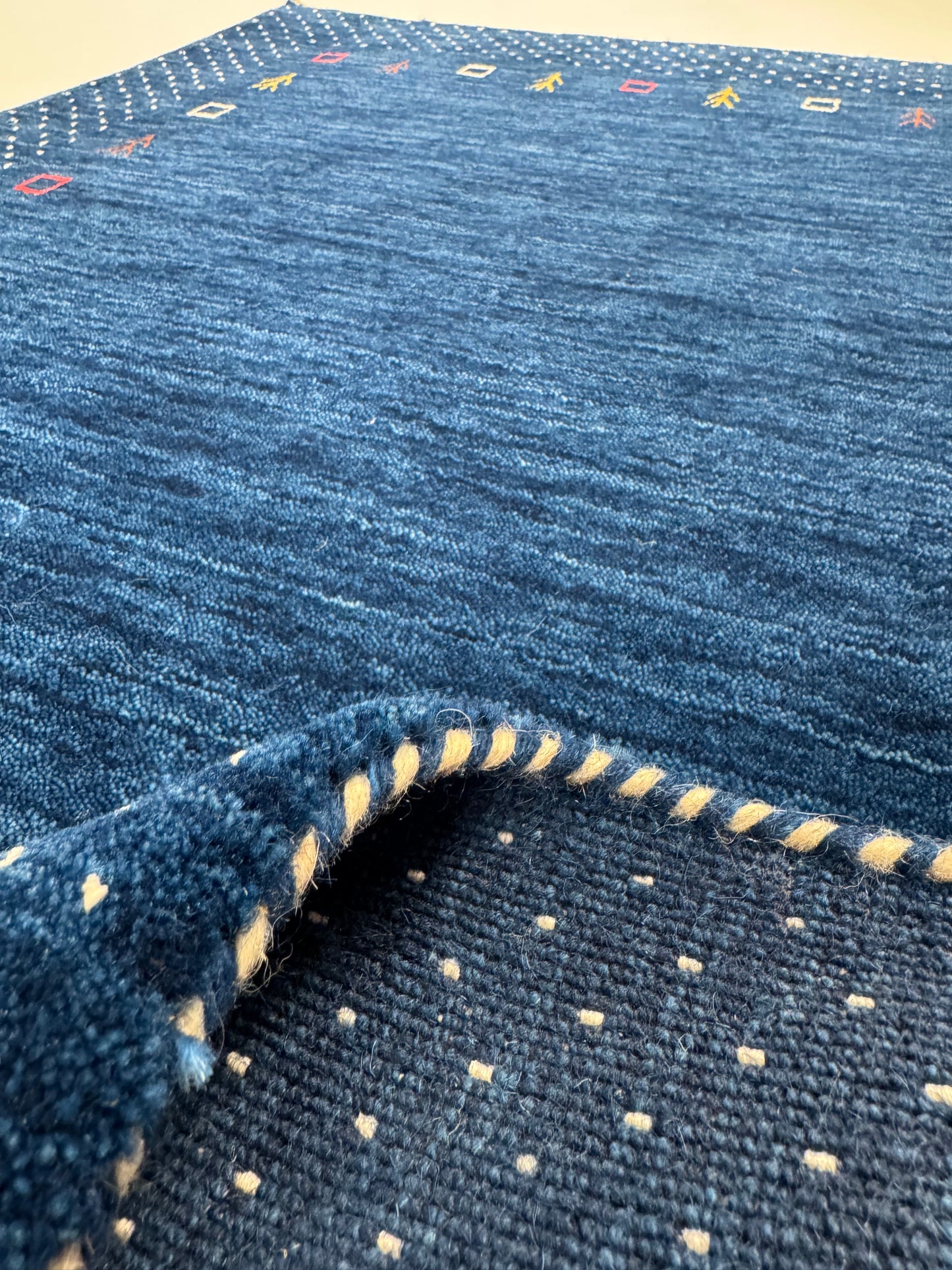 Color Loom El Dokuma Halı CL-0014 | Mavi Motifli El Yapımı Türk Halısı, Modern Vintage Dekoratif Kilim