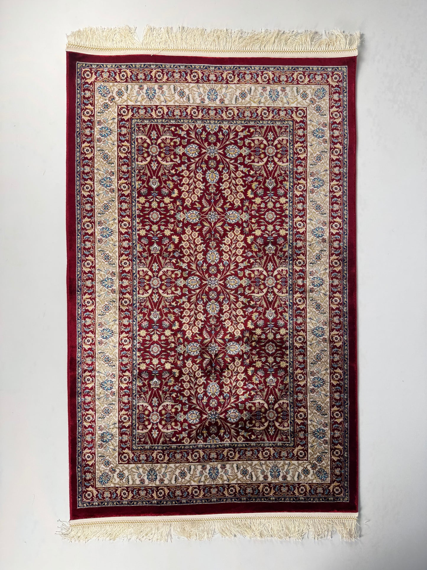 Silken Echo Halı – Bordo Krem İpeksi Dokulu Klasik Desenli Dekoratif Halı (0.80 x 1.25 m) | SE-0047
