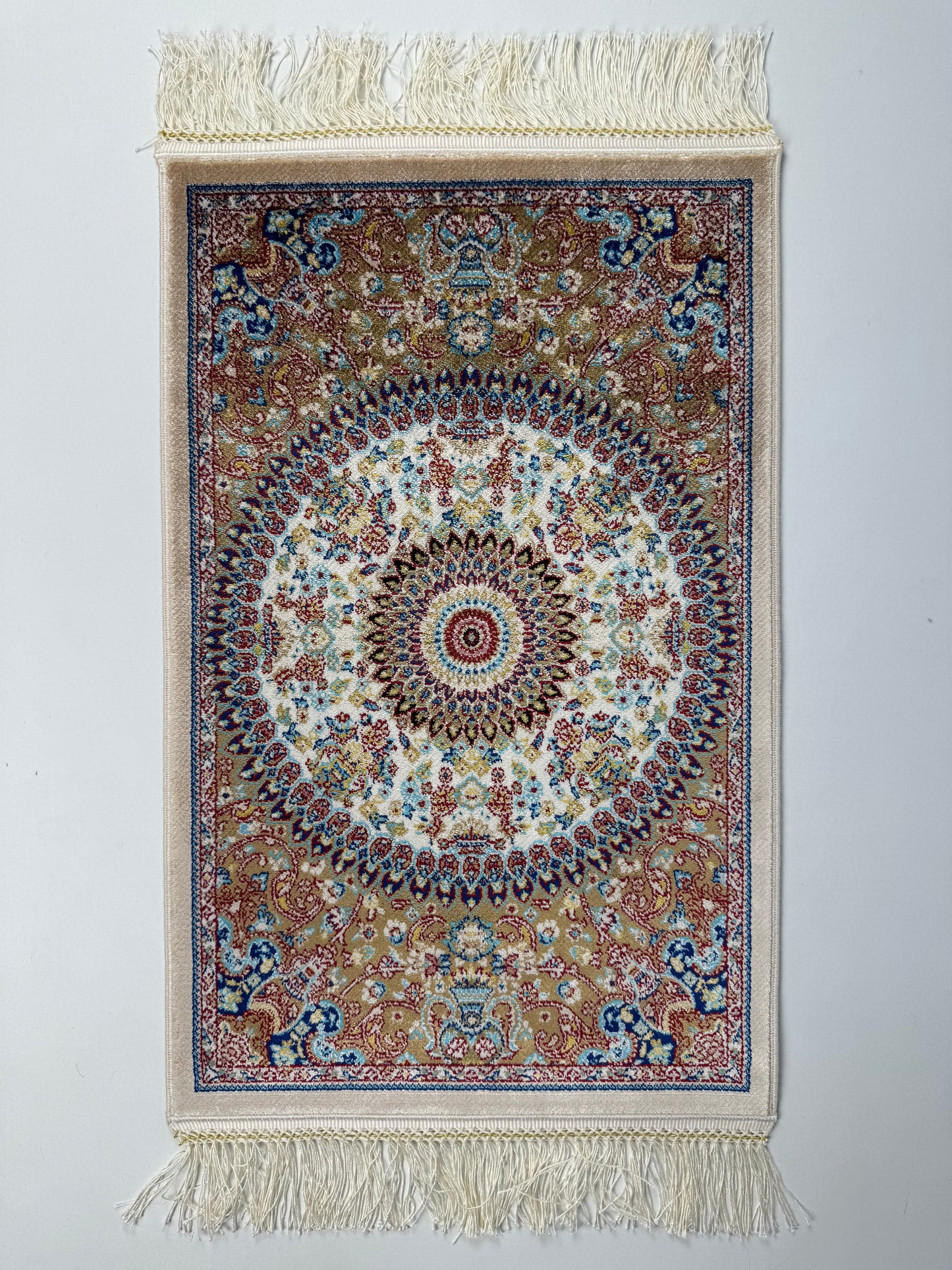 Silken Echo İpeksi Dokuma Halı – Medalyon Desenli Çok Renkli Klasik Halı (0.40 x 0.60 m) | SE-0040