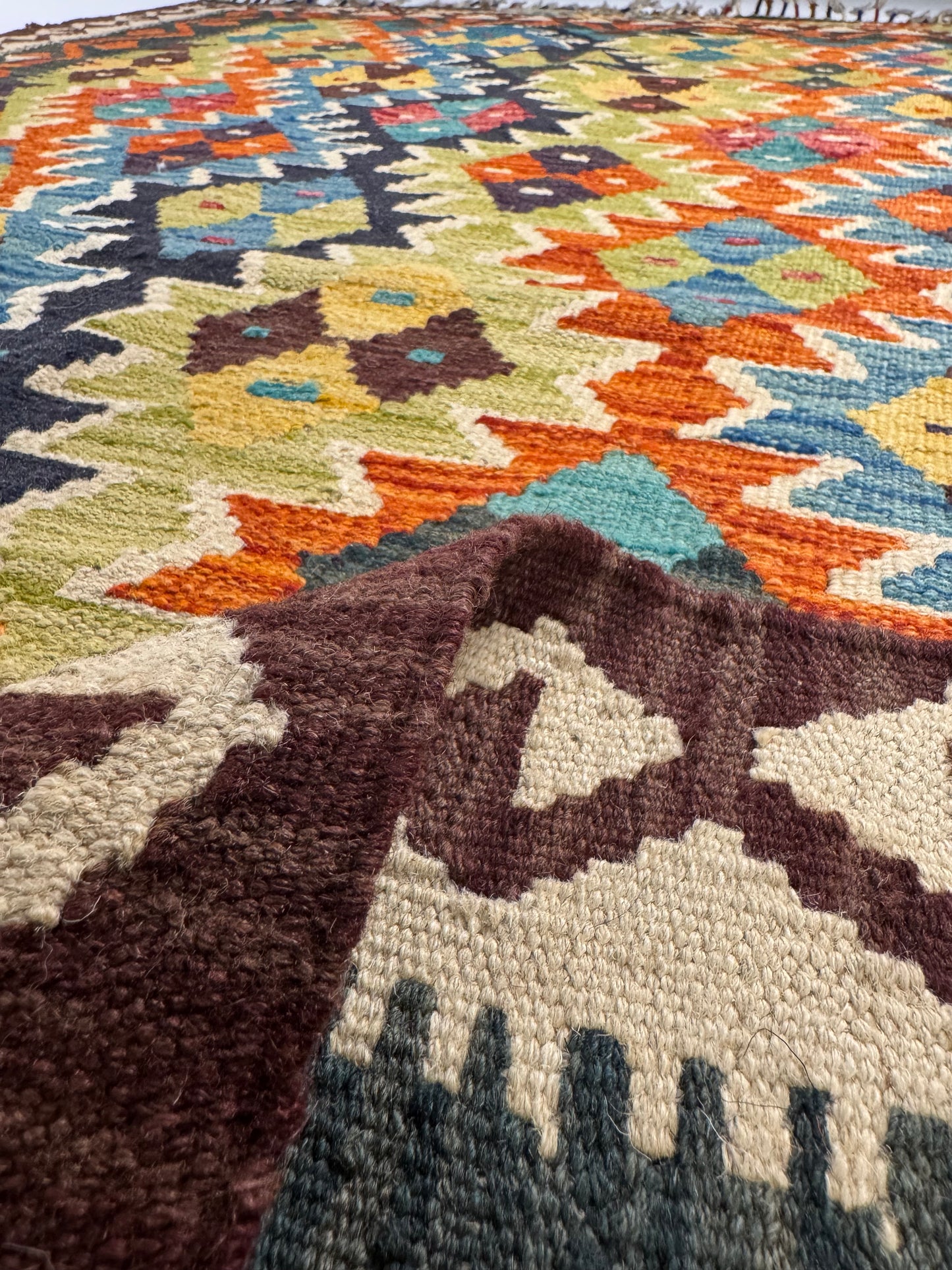 Nomad Glow El Dokuma Kilim – Canlı Renkli Geometrik Desenli Otantik Kilim (1.30 x 1.90 m) | NG-0024