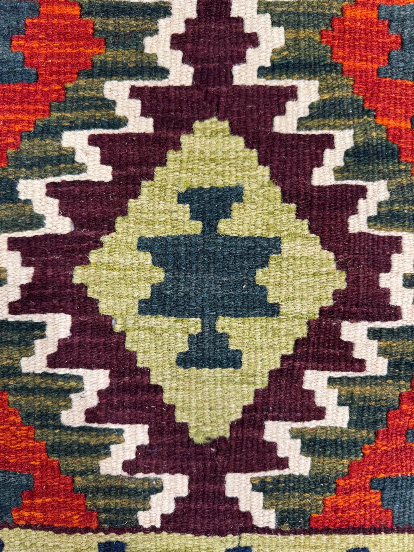 El Dokuma Küçük Kilim – Otantik Geometrik Desenli Dekoratif Halı (0.60 x 0.88 m) | Nomad Glow Serisi NG-0006