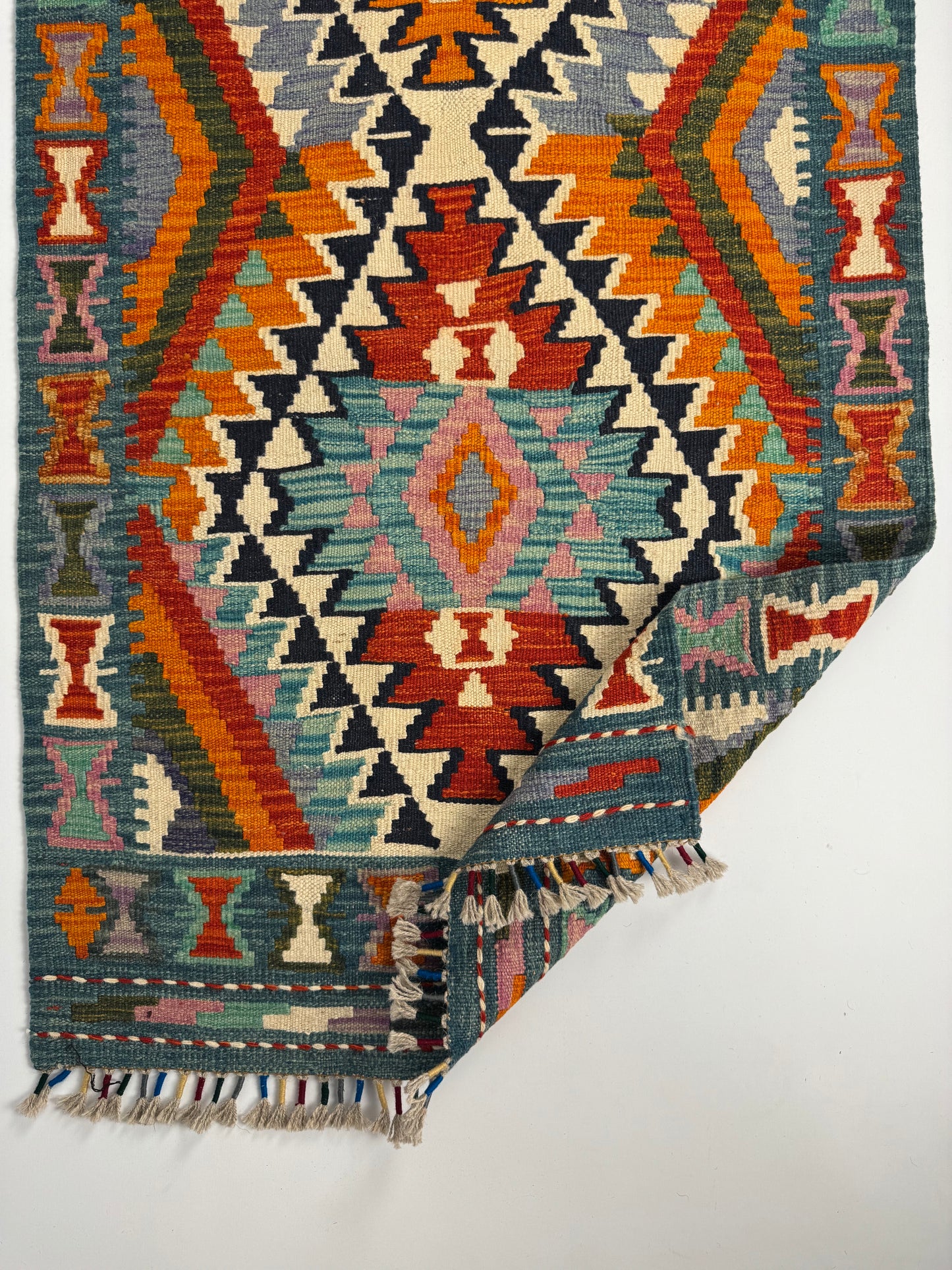 Nomad Glow El Dokuma Kilim – Canlı Geometrik ve Etnik Desenli Otantik Kilim (0.82 x 2.81 m) | NG-0027