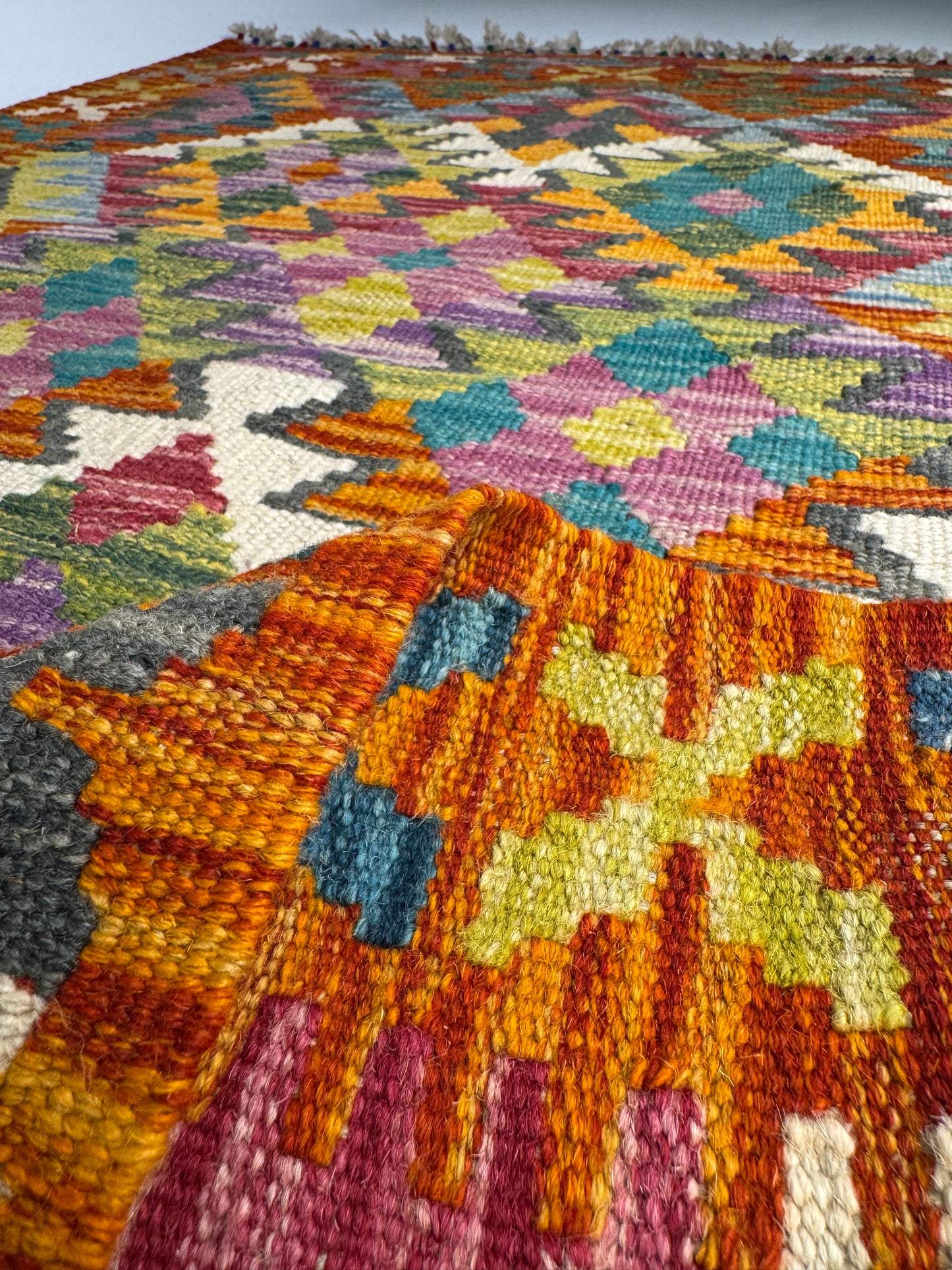 Nomad Glow El Dokuma Kilim – Turuncu Zemin Çok Renkli Geometrik Otantik Kilim (0.80 x 1.20 m) | NG-0020